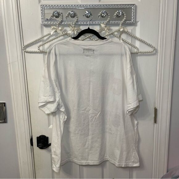 Vintage Crowns & Kings Basketball Akoo Graphic T-Shirt - Picture 5 of 6